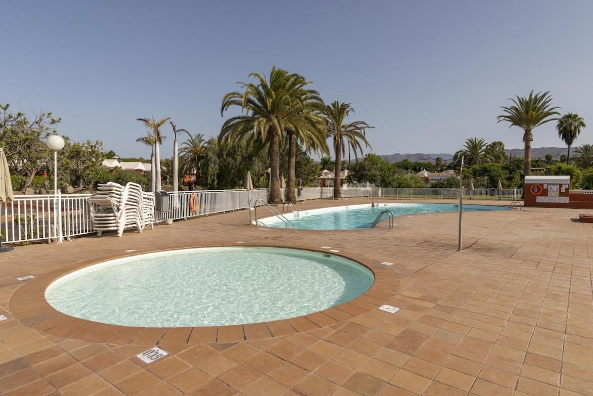 Bungalow Familiar Complejo Melocotones Maspalomas Maspalomas  Bagian luar foto